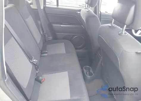 2014 Jeep Compass Sport z USA, uszkodzony, nr VIN 1C4NJCBAXED843763